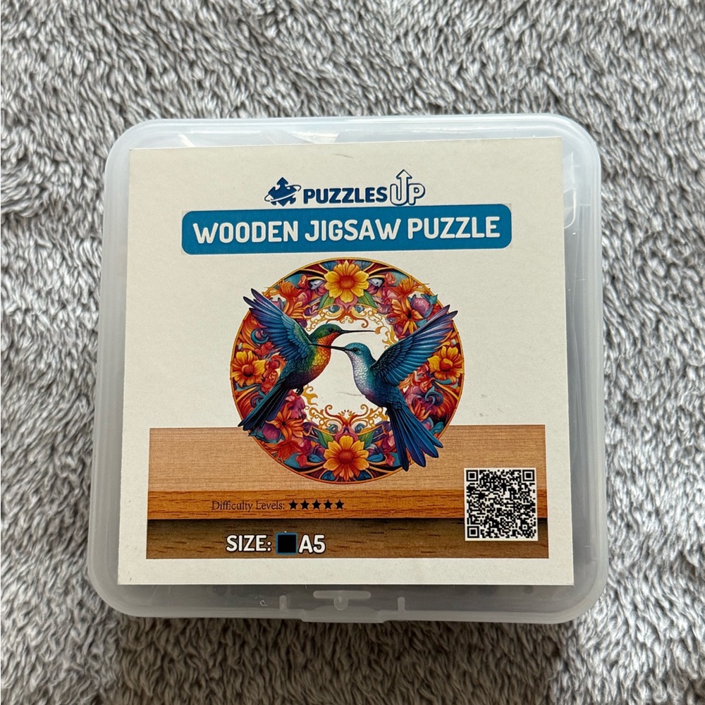 Vibrant Hummingbird Wooden Jigsaw Puzzle